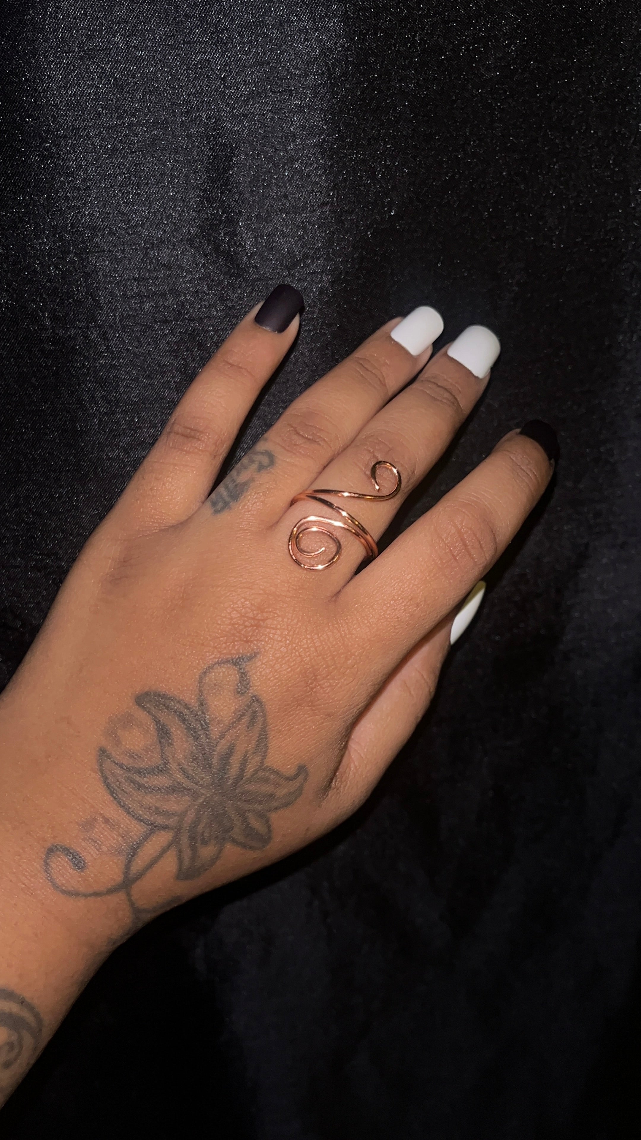 Single spiral copper ring