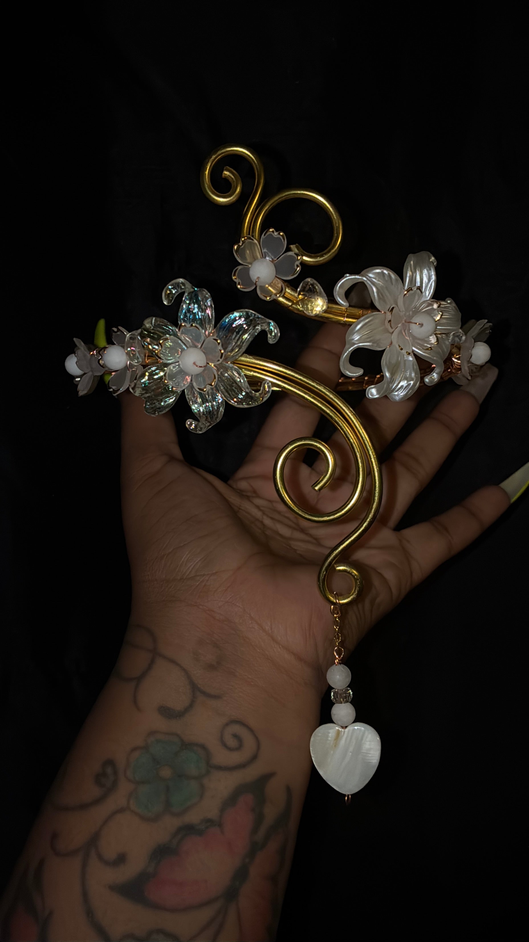White jade & Clear Quartz arm cuff