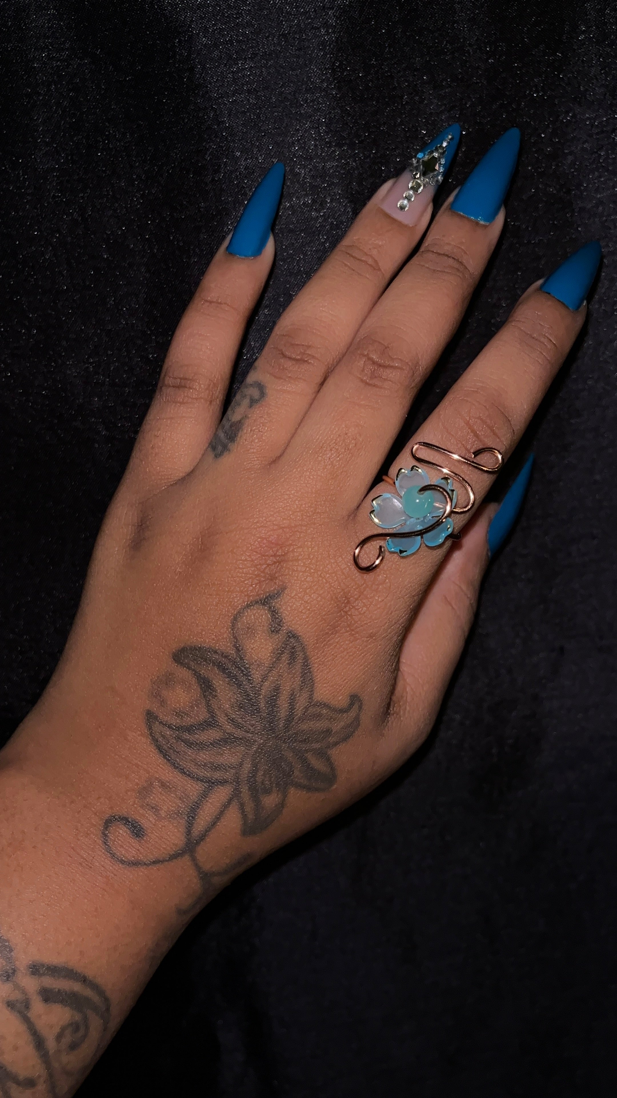 Sky blue flower ring