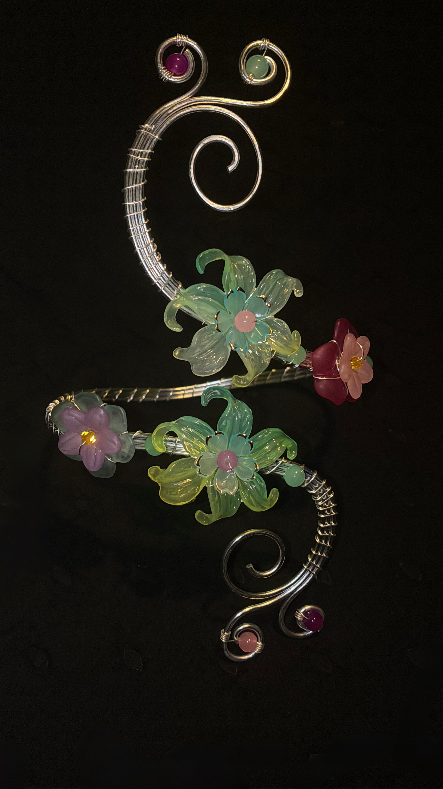 Pretty fairy arm cuff